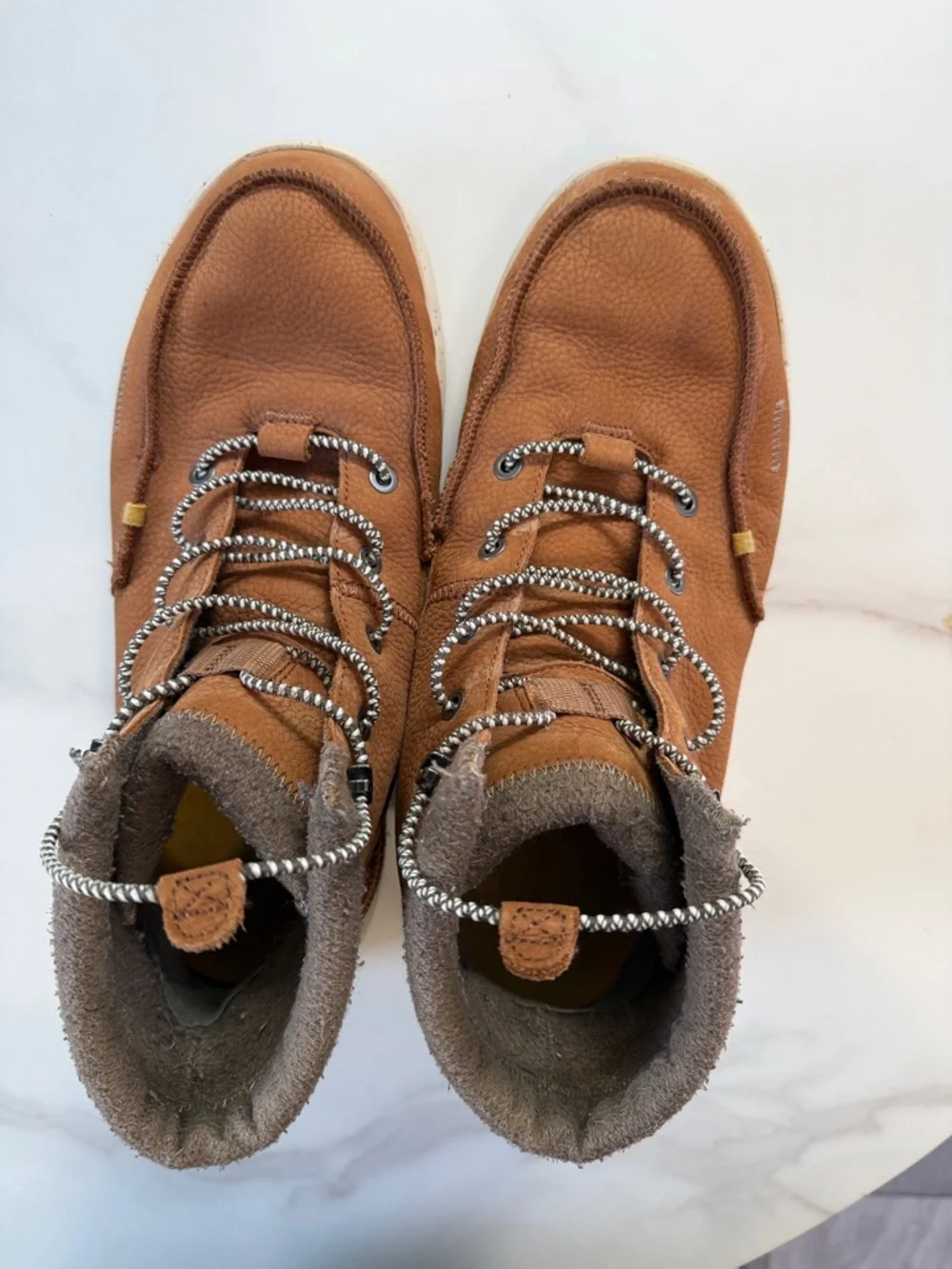 Hey Dude Men’s Tan Brown Chukka Boots with Cream Sole